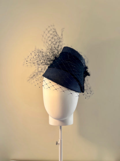 Elizabeth - parasisal straw toque