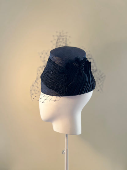 Elizabeth - parasisal straw toque