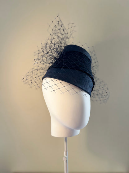 Elizabeth - parasisal straw toque