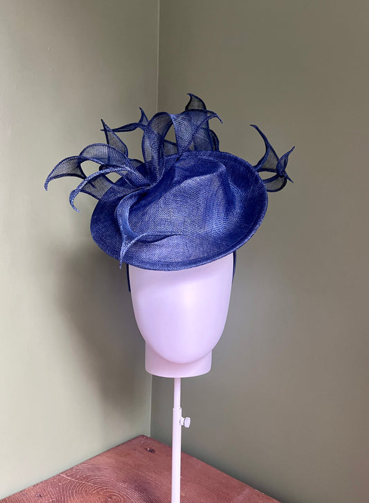 Victoria - Sinamay fascinator with rolled sinamay mount - Navy