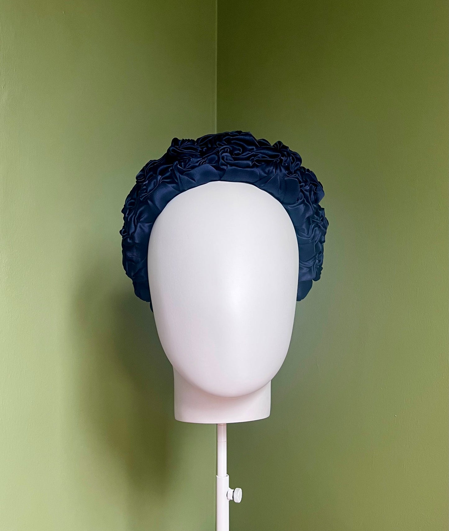 Eleanor - Rose smocked pill box - navy