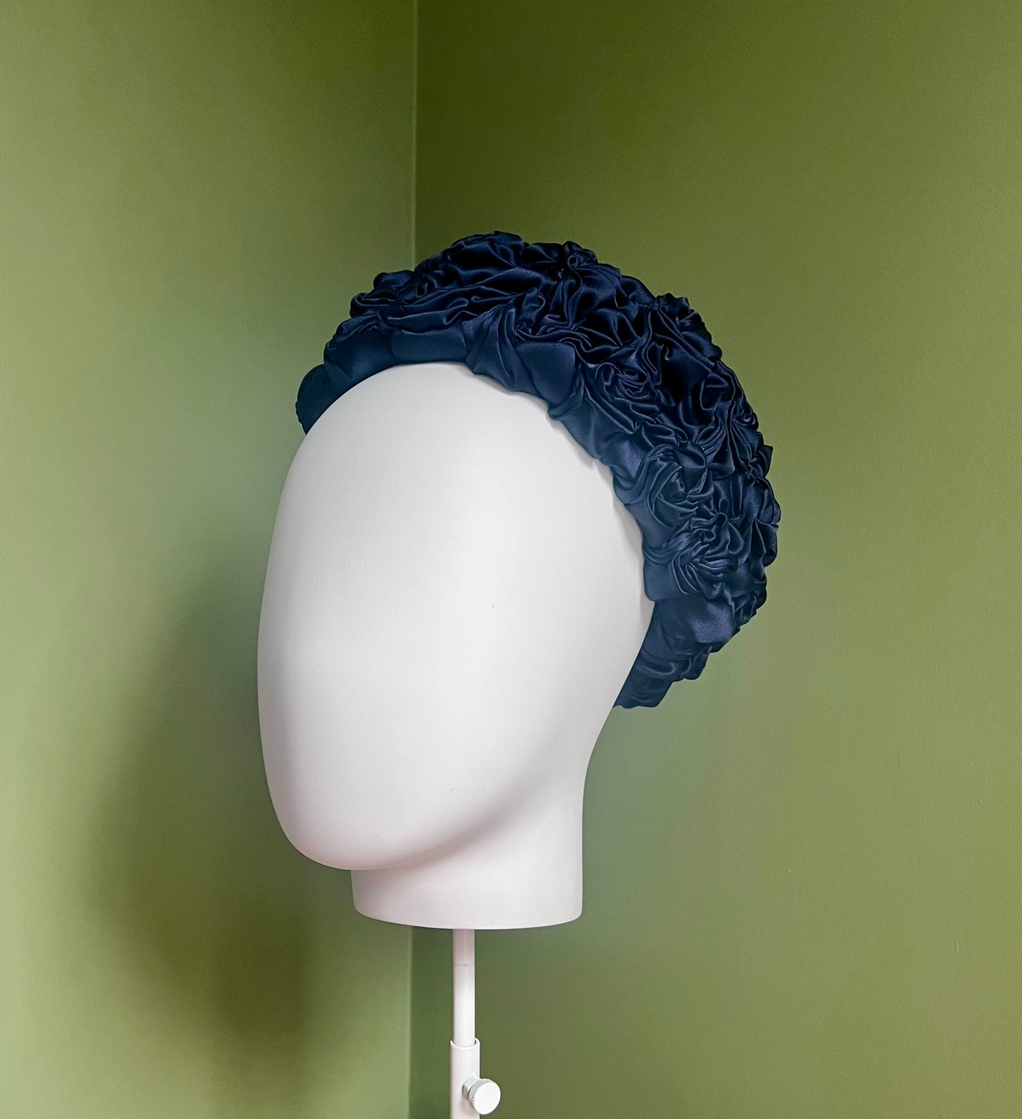 Eleanor - Rose smocked pill box - navy